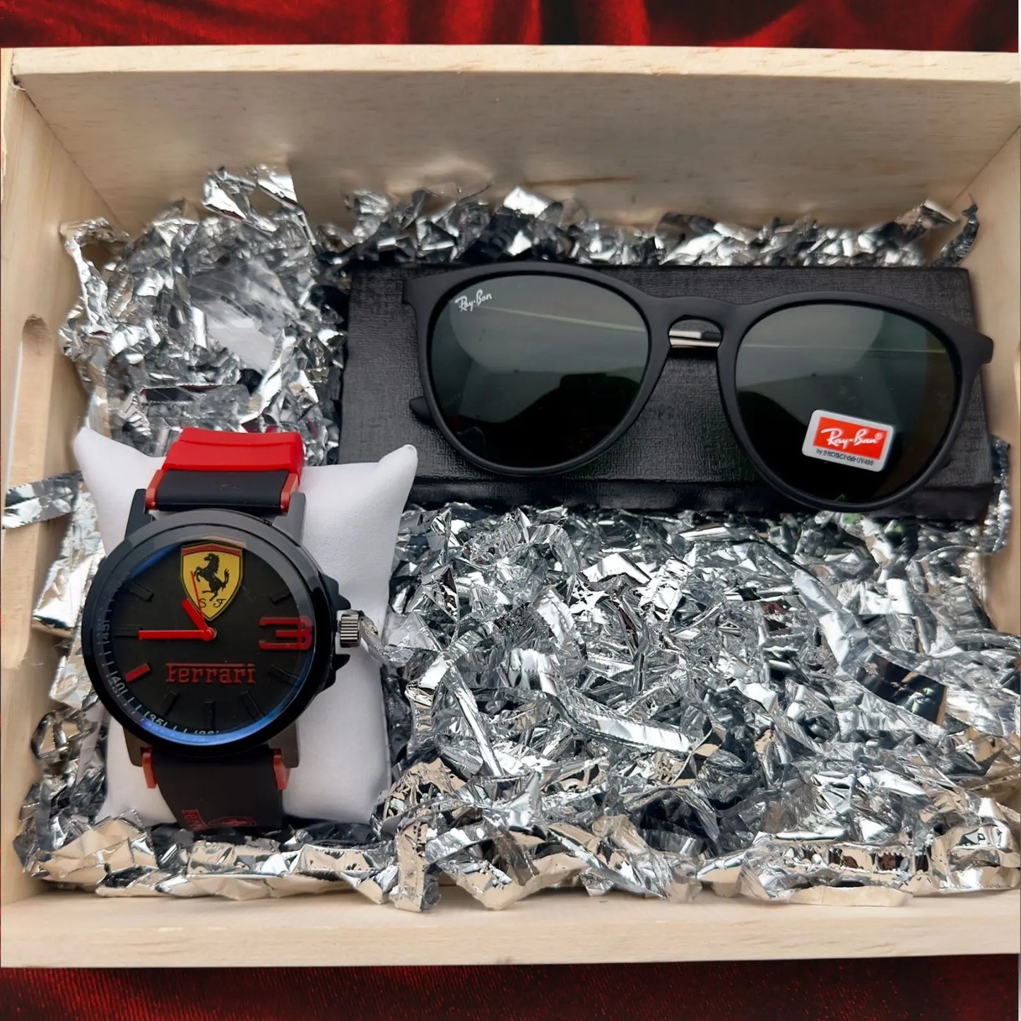 Reloj Ferrari + Regalo gafas I  Solo por hoy 2 X 1 con envió gratis a todo el país 🔥