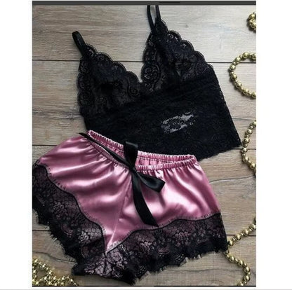 Lencería de satén ultra sexy 🔥 - Solo por hoy LLEVA 2 POR EL PRECIO DE 1 🔥