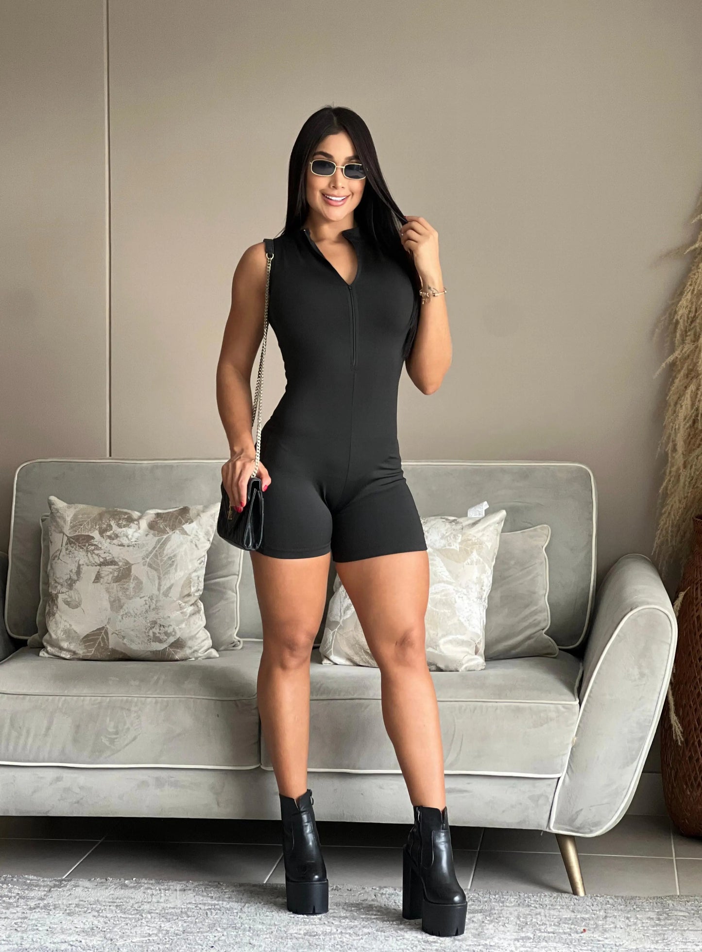 Enterizo deportivo manga corta - Ten una figura y una cola perfecta a todo momento - 🔥 Llévate una chaqueta deportiva totalmente gratis + Envió gratis a todo el país 🔥